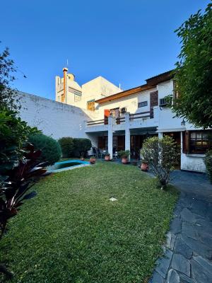 Casa 6 Amb. C/3 Balcones, Fondo, Parrilla, Garage - Imagen# 13