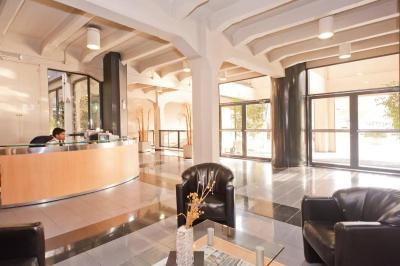 Excelente Depto. 3 Amb. C/balcon en Av Alicia M. de Justo Al 1800 - Imagen# 6