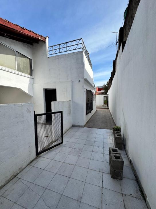 Casa Multifamiliar C/2 Deptos. 3 Amb. C/u, garage, Terraza. Patio - Imagen# 6