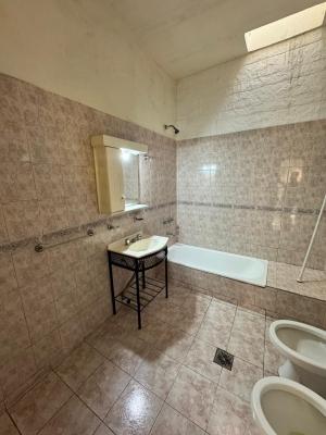 Casa Multifamiliar C/2 Deptos. 3 Amb. C/u, garage, Terraza. Patio - Imagen# 14