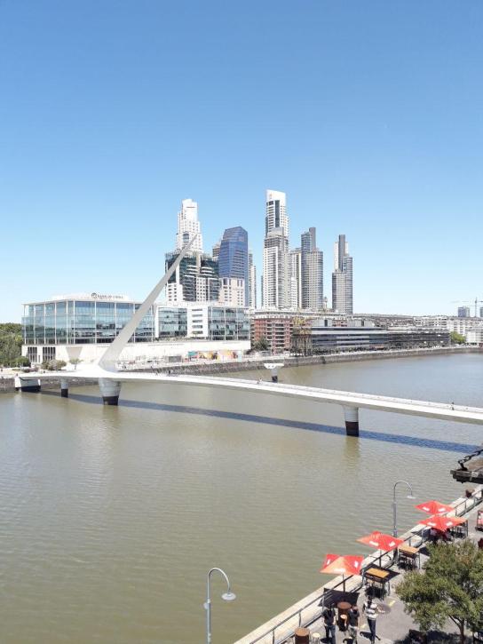 Excelente Oficina de 3 Amb. C/cochera - Imagen# 9