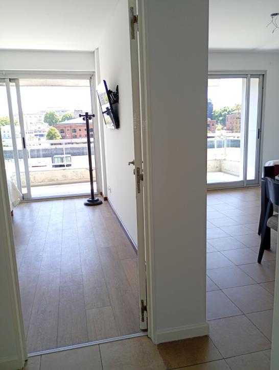 Oficina 2 Ambientes con Balcon y Vista Al Dique - Imagen# 9