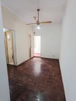 Muy Lindo Departamento de 2 Ambientes C/2 Patios - Imagen# 2